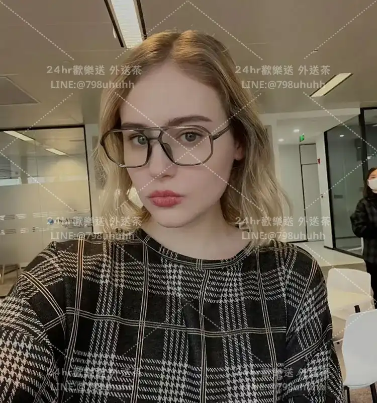 婕拉
