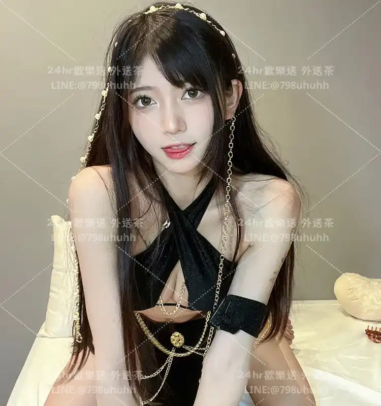 唅沁