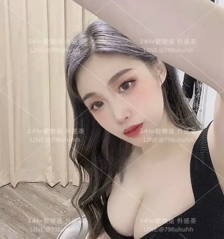 莉莉