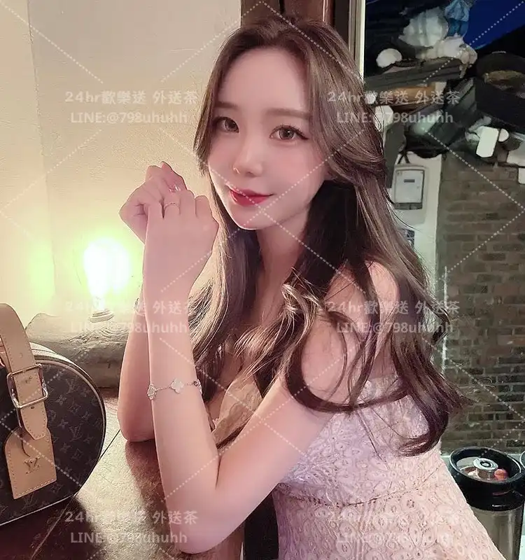 雅莉